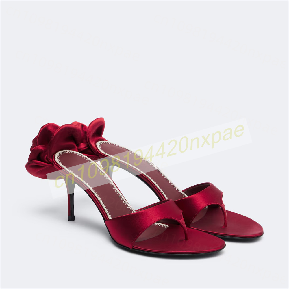 Slip Dress Satin - Damskie czerwone satynowe sandały typu mule