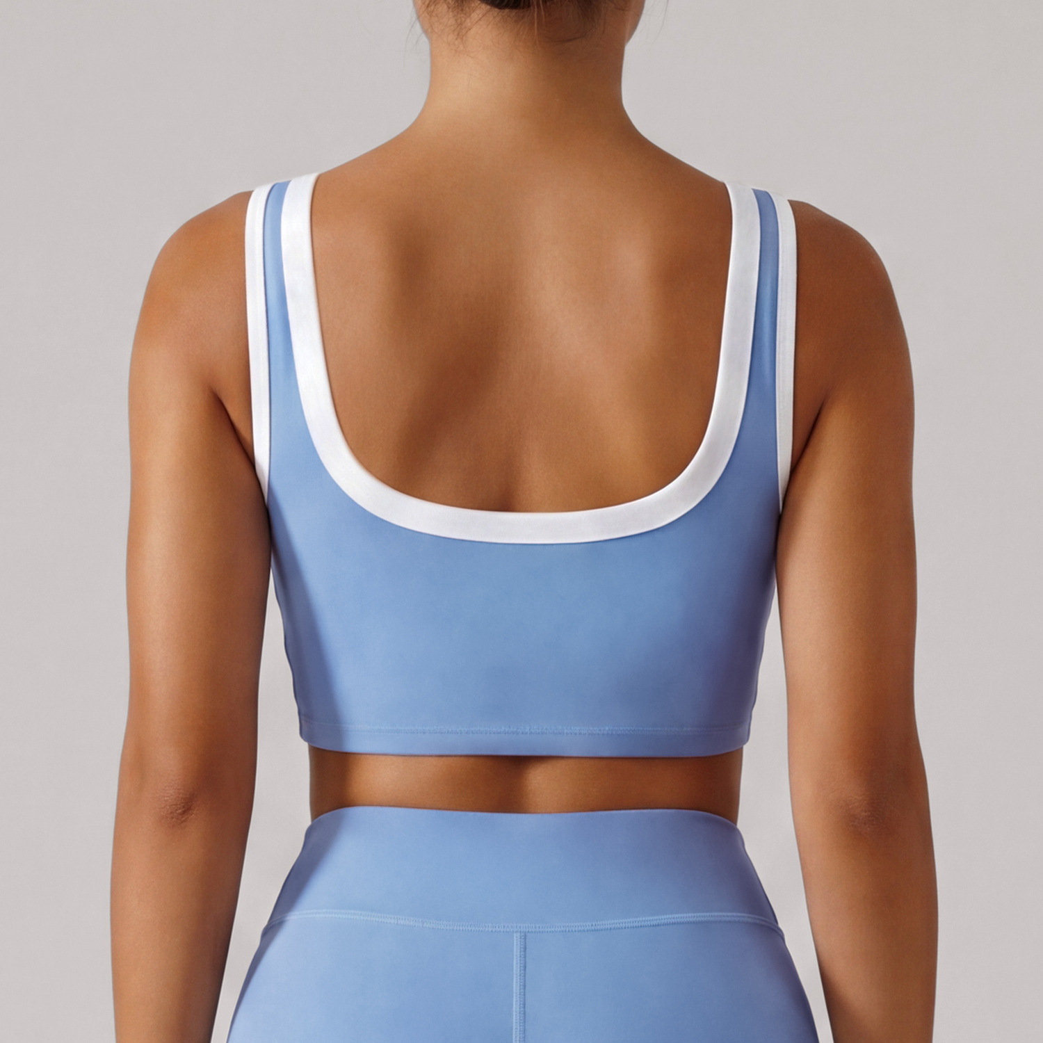 Biustonosz sportowy do jogi o  – Sports Bra High Impact recenzja i cena