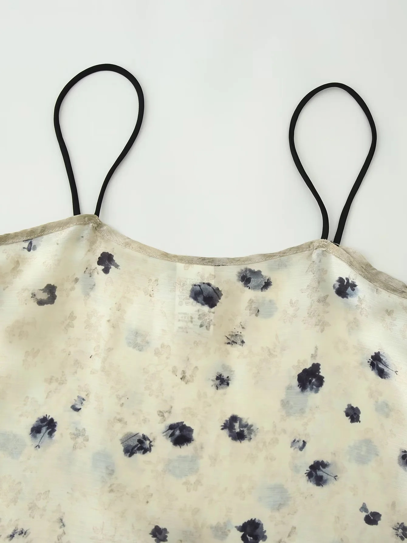 KONDALA Elegancki, szykowny da – Cami Top Lace recenzja i cena