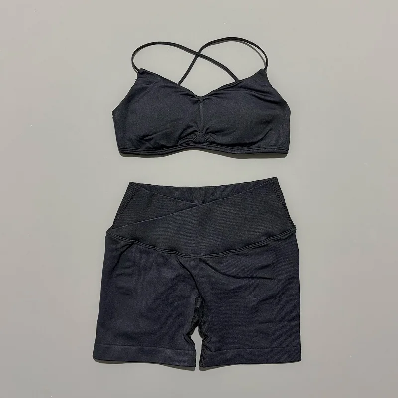 Dwuczęściowy Zestaw Sportowy D – Sports Bra High Impact recenzja i cena